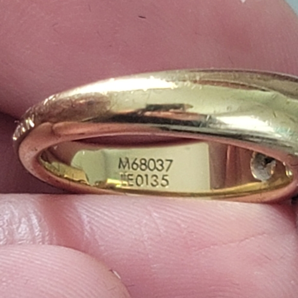 Louis VuittonEssential V ring Gold, Metal - Picture 8 of 10
